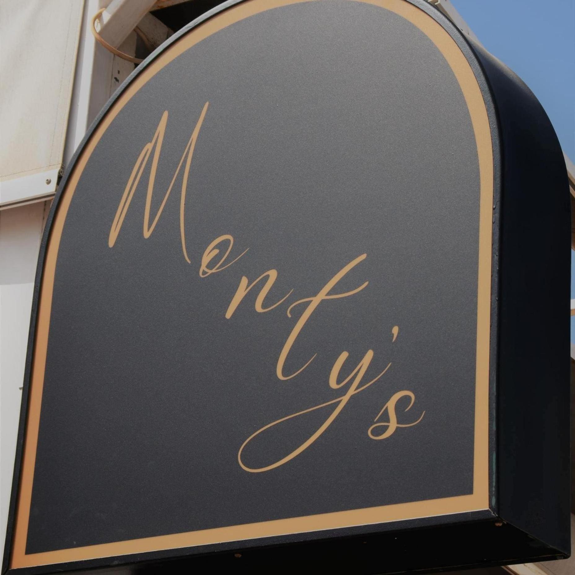 Hostal Montys Nerja Exterior foto